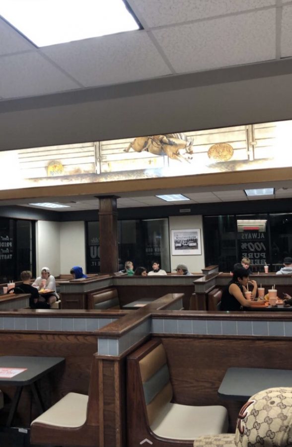 Students gather at Whataburger after a win for the Hornets 73-0.