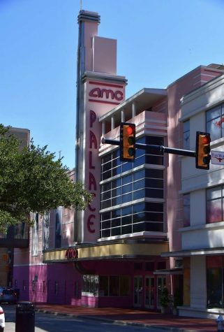 Photo of the AMC Palace 9 in Fort Worth, Texas