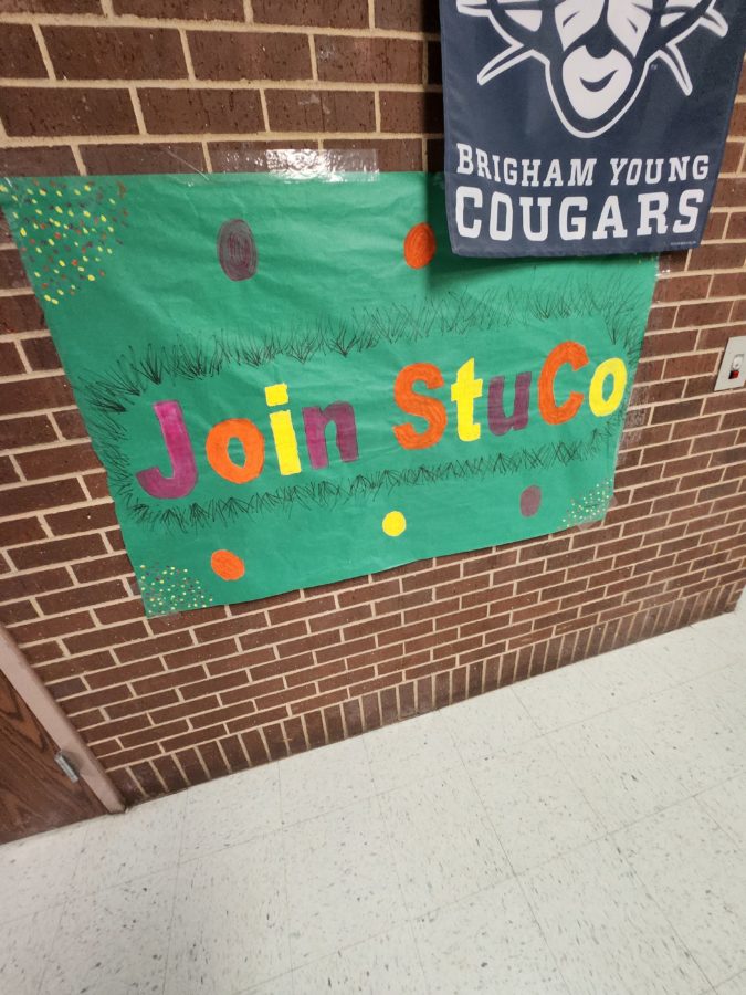 StuCo sign to join