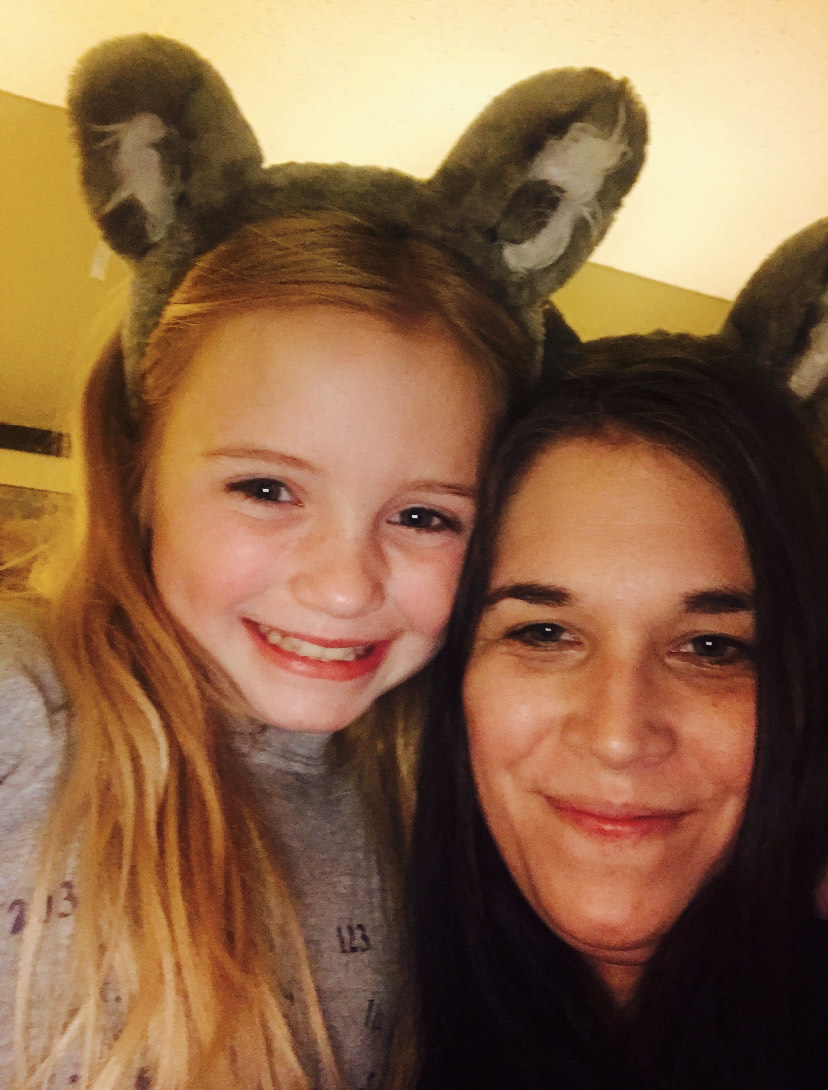 Hanna Goodrich and her Mom Sabine Goodrich at a Mothers Day trip to Great Wolf Lodge
